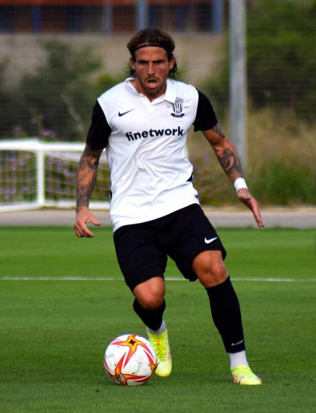 Aarón Ñiguez ha hecho toda la pretemporada con el Eldense