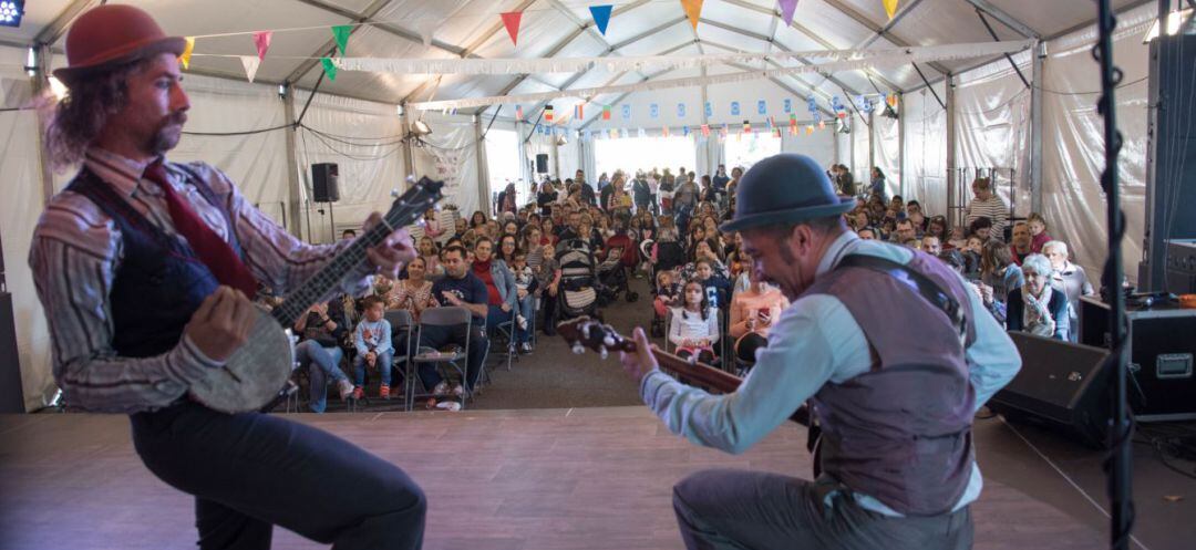 La música en vivo correrá a cargo del grupo Canela N&#039; Drama