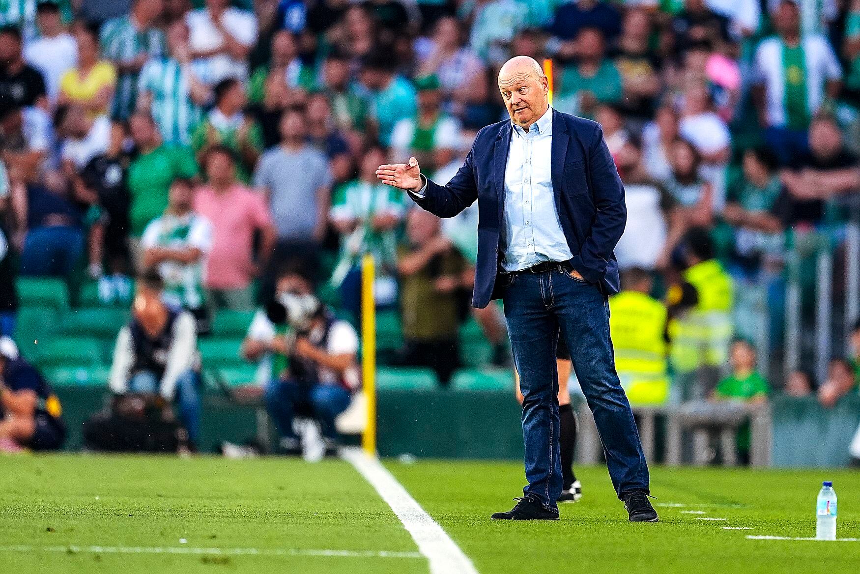 Pepe Mel empieza a ver claro su futuro en el Almería.