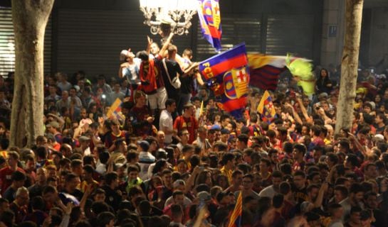 L&#039;eufòria culé s&#039;apodera de Canaletes