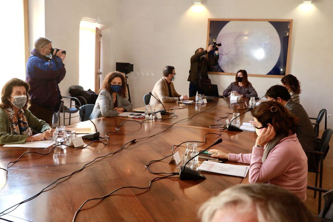 Reunión de la Comisión de Seguimiento del Pacto por la Reactivación de Baleares. 