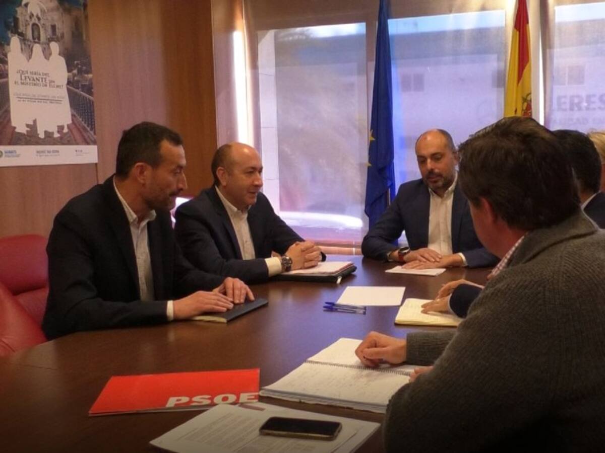 El PSOE visita Riegos de Levante