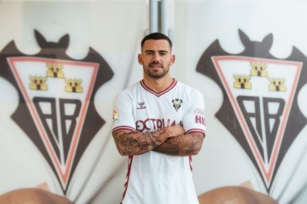 Tana, presentado como nuevo jugador del Albacete