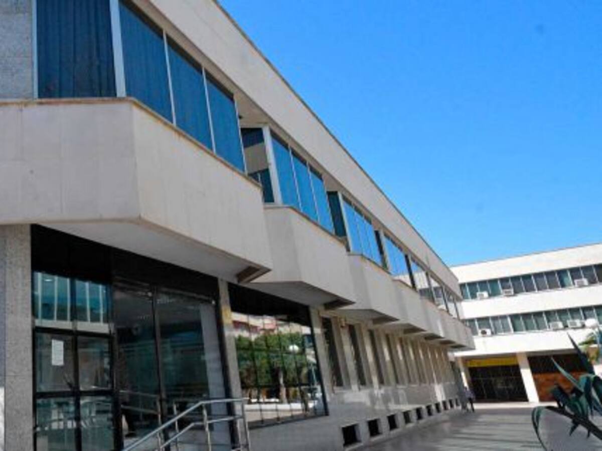 El PSOE pide a Ignacio Romaní explicaciones por su tesis