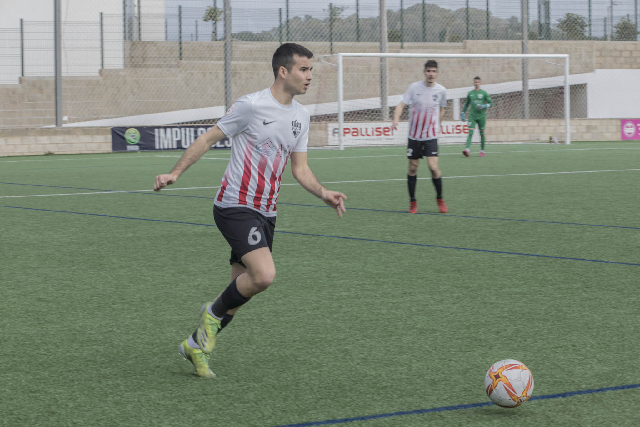 L&#039;equip de Lluís Vidal va empatar al temps de descompte i es manté a dos punts de la salvació.