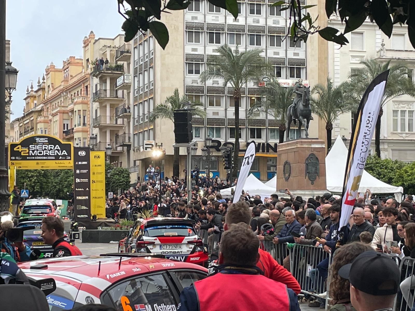 Ceremonia de salida Rally Sierra Morena.