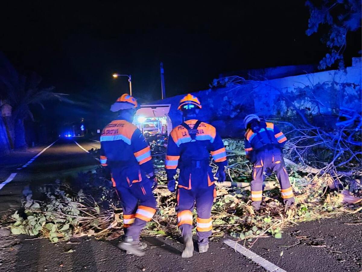 Más de 1.600 llamadas al 112: los consejos a seguir durante la borrasca Dorothea