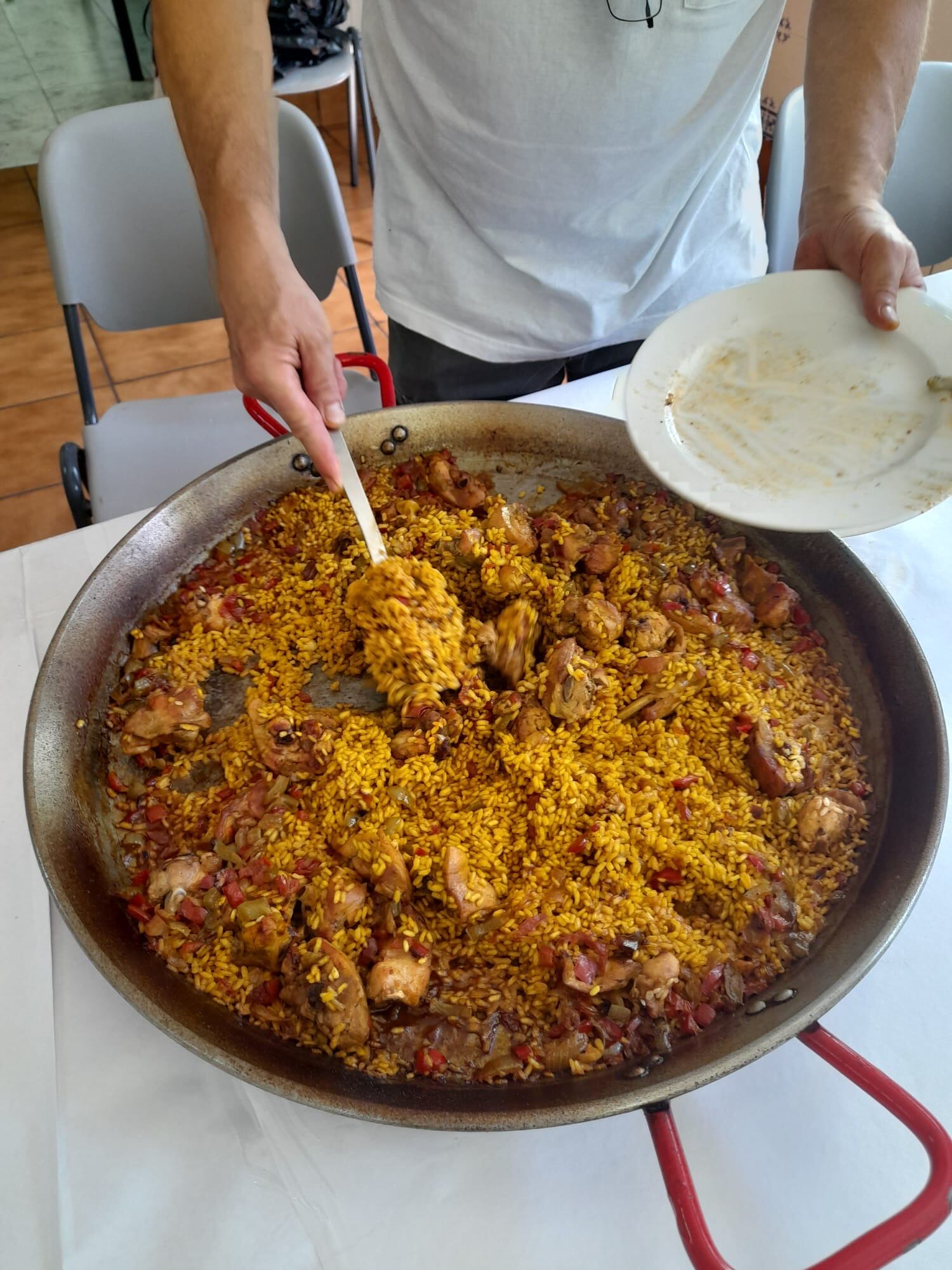 El concurso de paellas es un acto habitual en el Día de la Cofradía de las fiestas de Arrate