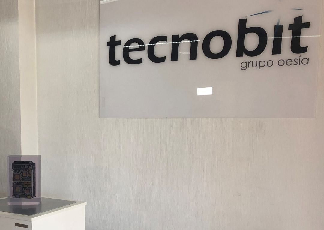 Tarjeta electrónica fabricada por Tecnobit-Grupo Oesía en las instalaciones de Valdepeñas (Ciudad Real)