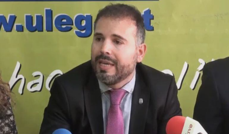 Carlos Delgado asegura que el empresario amenazó con &quot;cortarle la cabeza&quot;