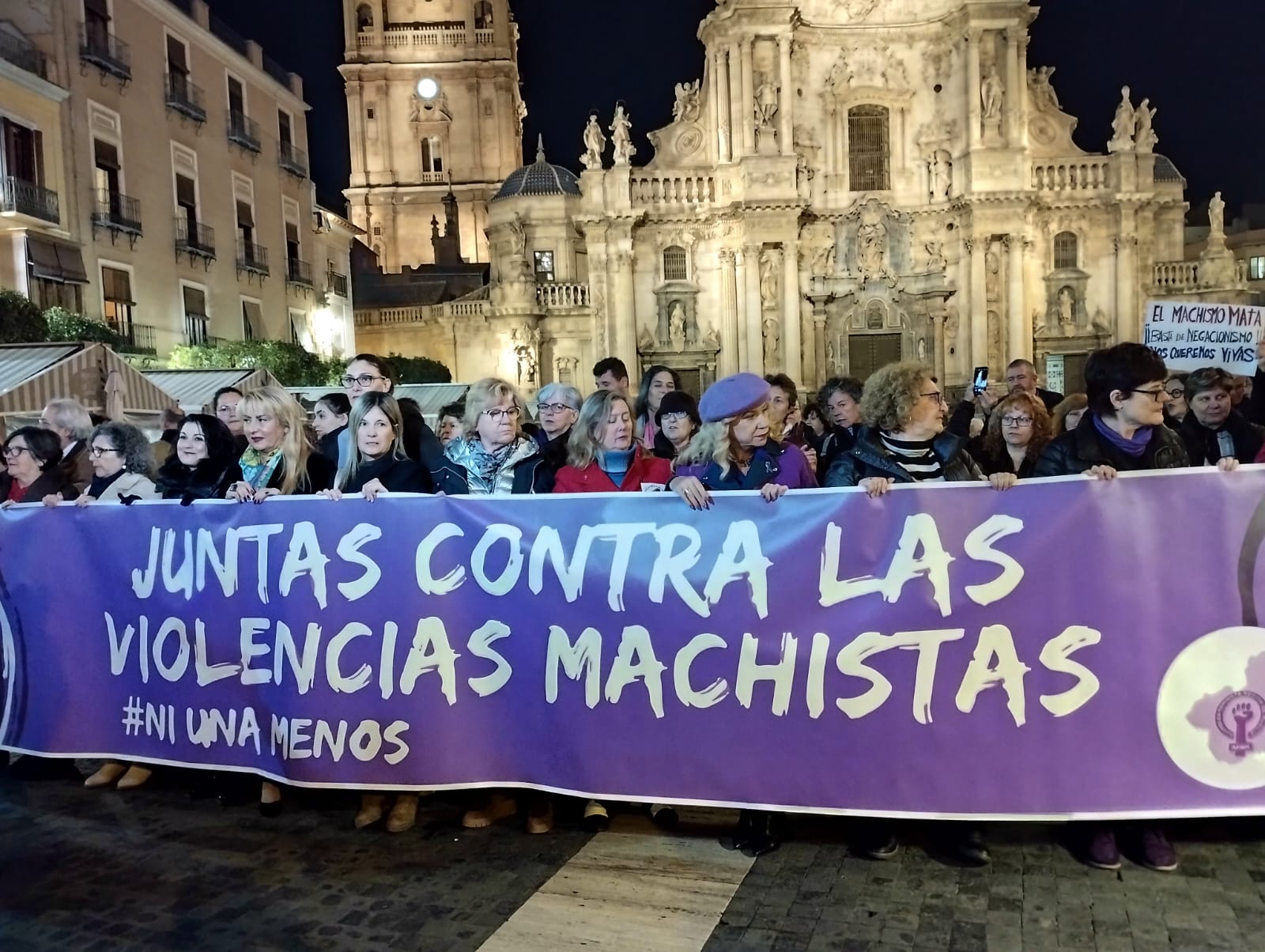 Concentración contra la violencia machista este jueves en la plaza del Cardenal Belluga