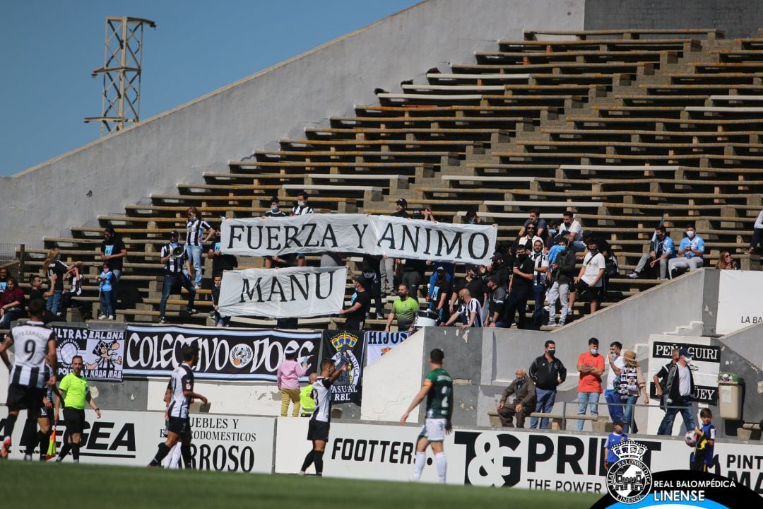 Pancarta del Colectivo en apoyo a Manu Molina.