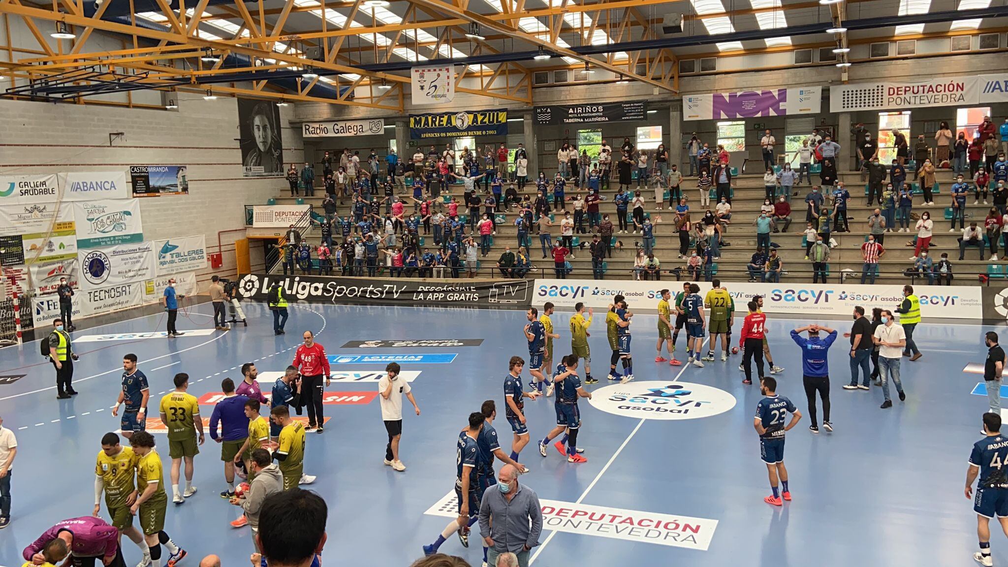 Imagen del último partido entre gallegos y alcarreños en O Gatañal (28-27) FOTO: @depo_es