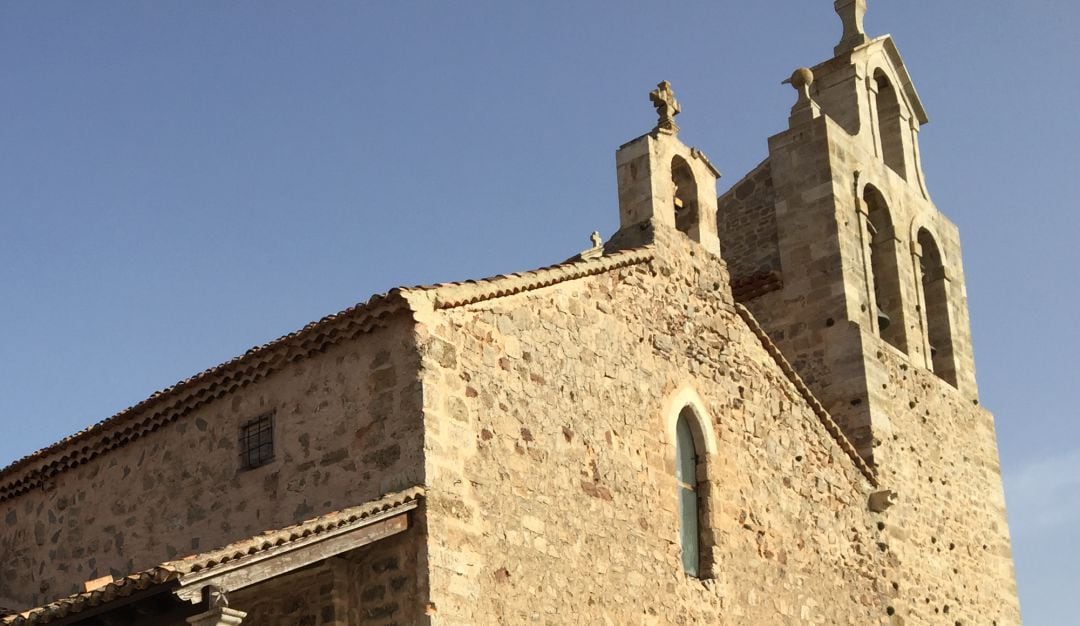 Campanario de la iglesia de Santa María en Moya (Cuenca).