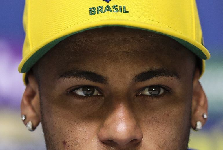 Primer plano de Neymar