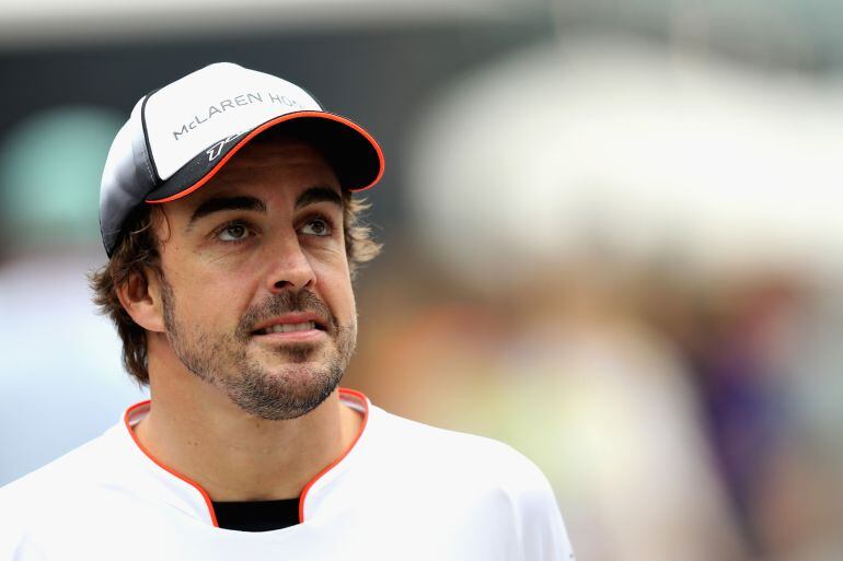 Primer plano de Fernando Alonso