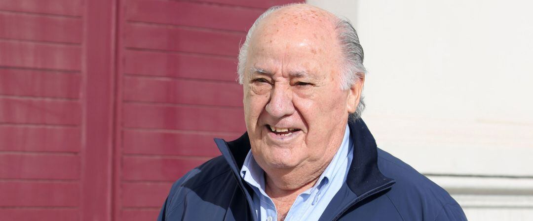 Amancio Ortega, en una imagen de archivo, en su Coruña natal, donde reside