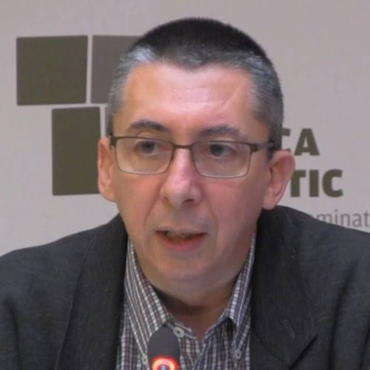 El conseller de Cultura demana canvis en l'eleccció del director de l'IICIB