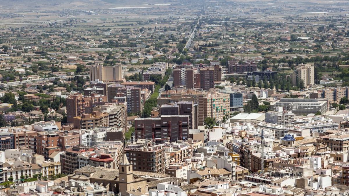 Antonio Varón (psicólogo Emergencias): "Lorca ha demostrado ser una ciudad muy resiliente"