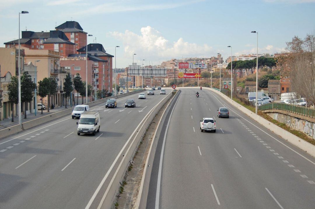 De moment, no s’eixamplarà la calçada ni s’ampliaran els carrils existents, sinó que el nou Bus-Vao es farà sobre un dels actuals