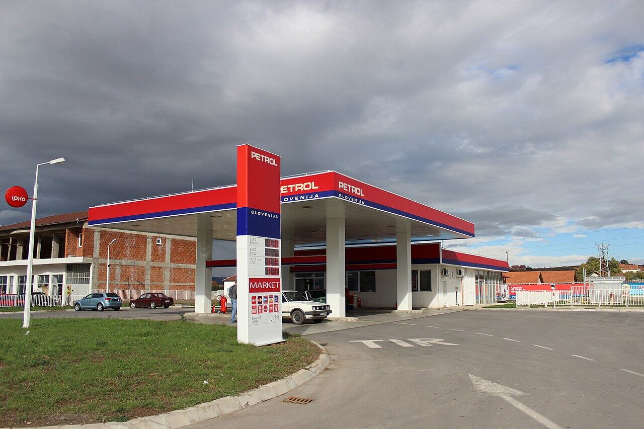 Una gasolinera de Petrol en Eslovenia