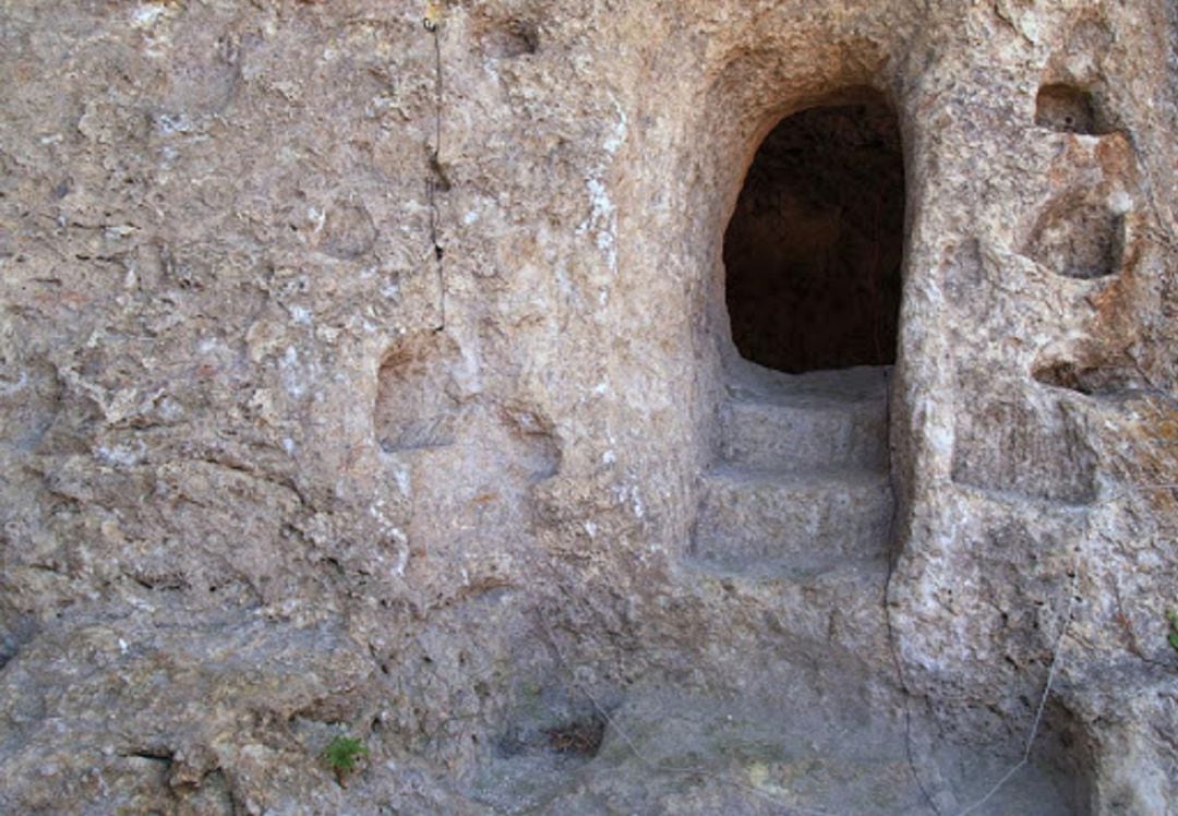 Cueva en la localidad de Markinez, en Bernedo