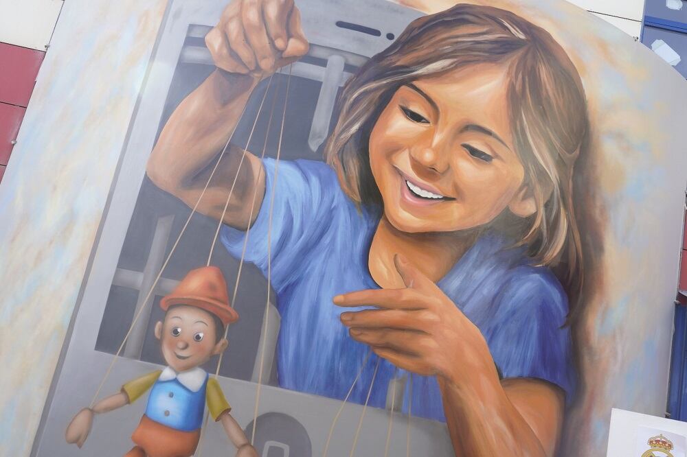 Mural de la Casa de la Juventud de Colmenar Viejo