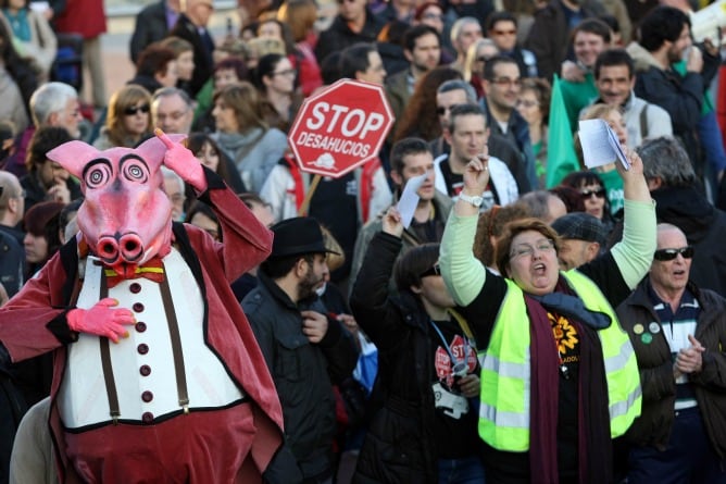 Unos 6.000 vallisoletanos se manifestaron este jueves en la Plaza Mayor de la capital