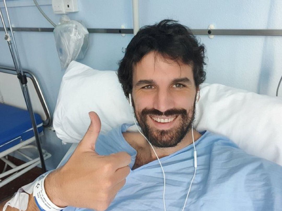 El jugador en su habitación del hospital