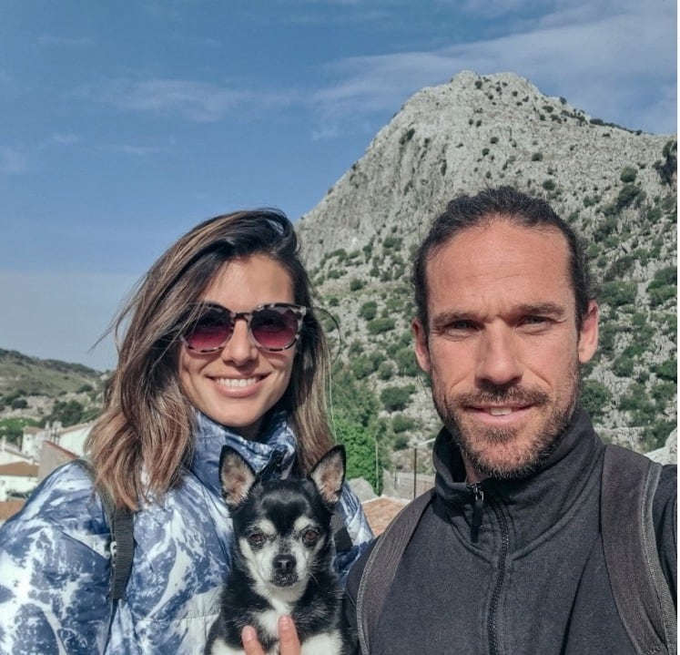 La pareja en su nueva localidad