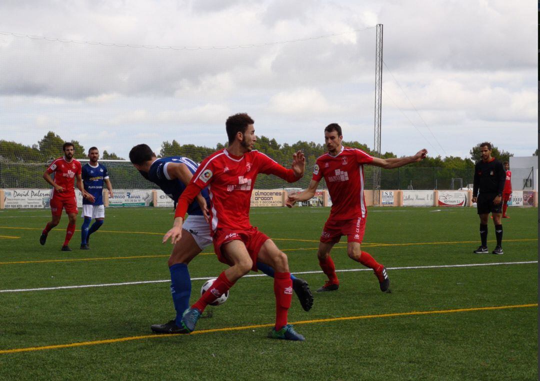 Imagen del partido jugado hoy en el campo de Sant Rafel