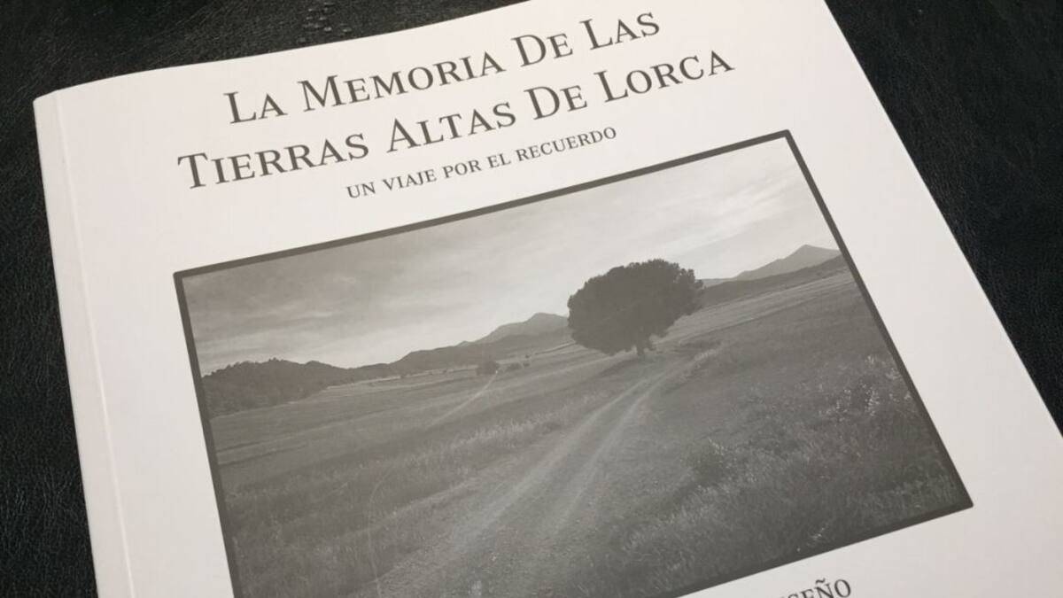 Paco Alonso retrata la memoria viva y los paisajes de las pedanías altas
