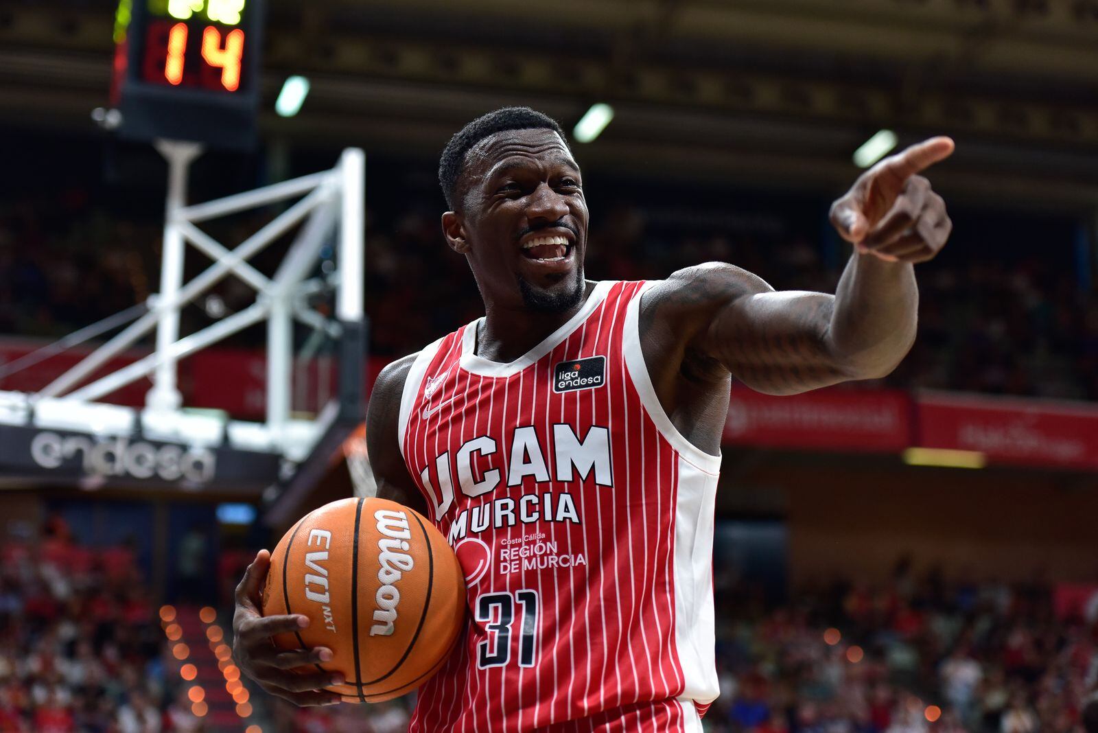 Dylan Ennis en el partido ante Andorra