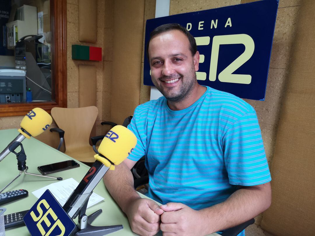 Álvaro Carreño (IU) ha estado en los estudios de la radio