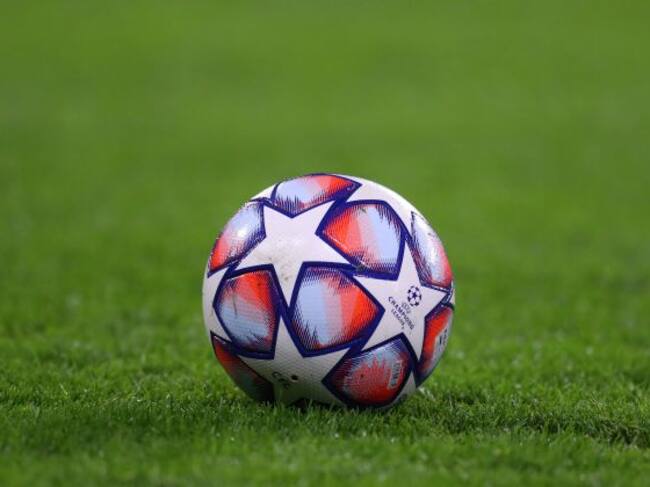 Balón oficial de la Champions League 2020-2021