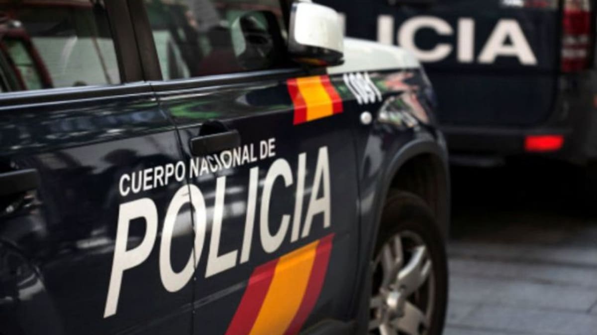 La Policía Nacional desmantela un “narcopiso” en Irun y detiene a un hombre por tráfico de cocaína y hachís