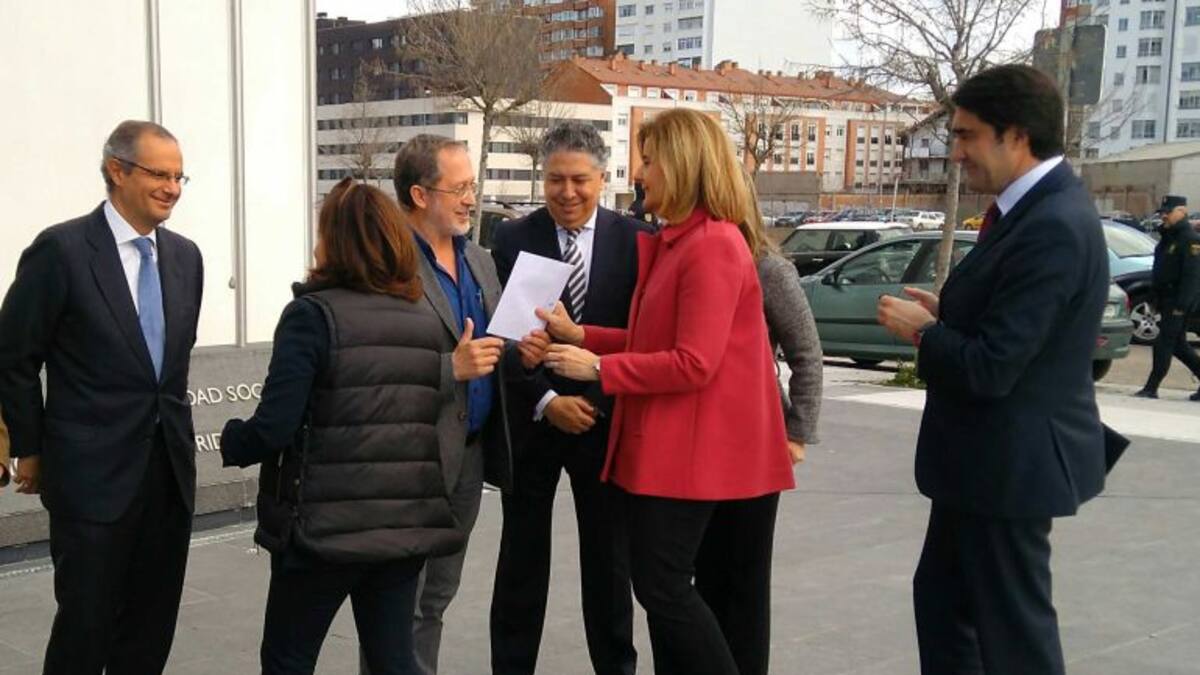 Saravia arremete contra el Gobierno "en funciones" por adoptar una decisión "personal" irreversible