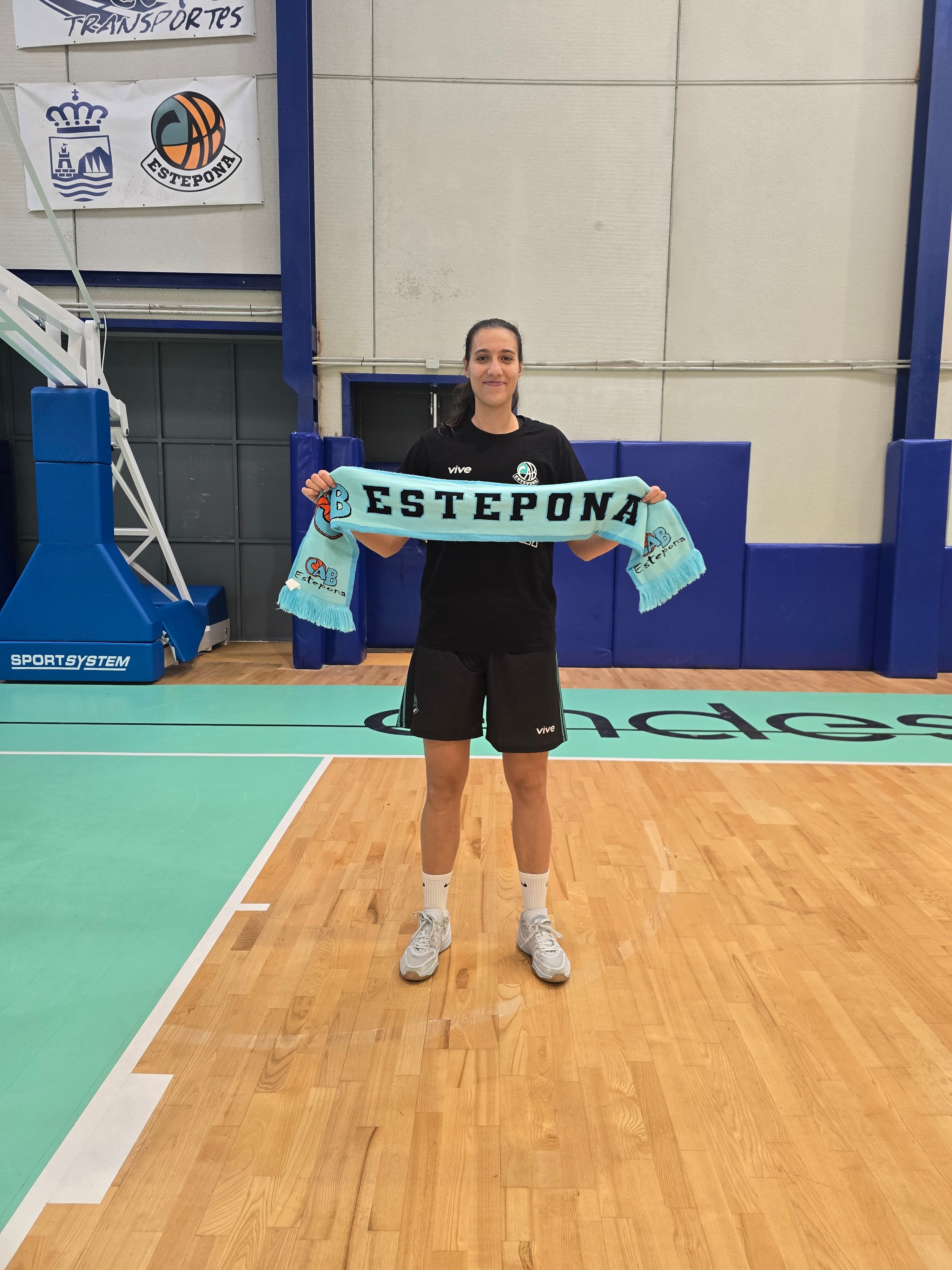 La ala-pívot Lucía Rodríguez, se incorpora al CAB Estepona