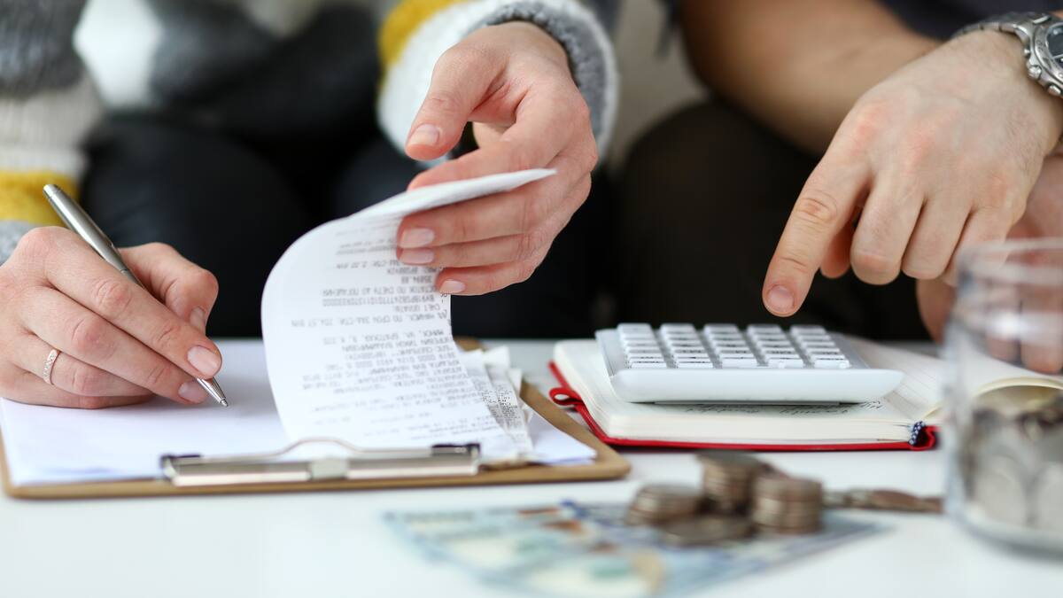 Los Barrios aborda este miércoles un taller sobre "Economía Familiar"