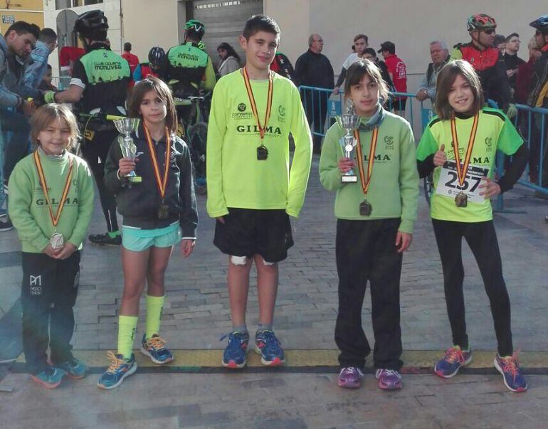 Niños eldenses en la San Silvestre de Monóvar