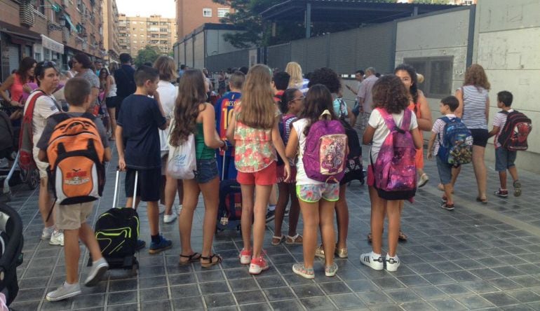 Primer día de clase en el CEIP José Soto Micó de Valencia