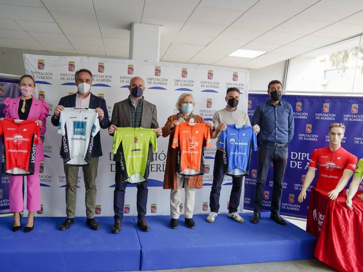 La VI Vuelta Ciclista Almería recorrerá 13 municipios en 3 etapas