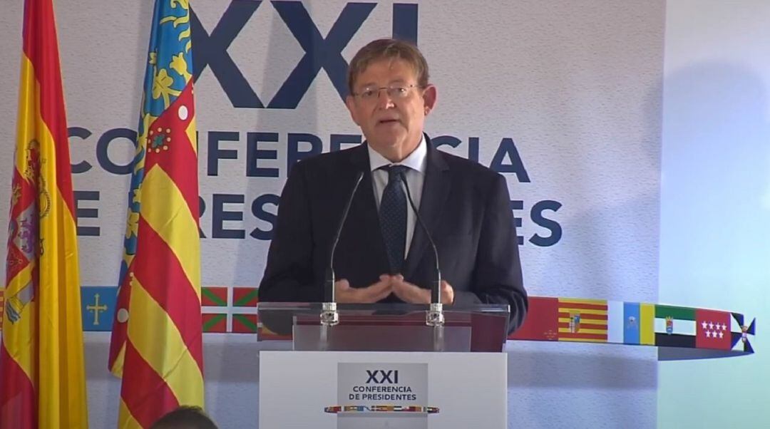 El president de la Generalitat Valenciana, Ximo Puig en su comparecencia ante los medios de comunicación tras la Conferencia de Presidentes del viernes 31 de julio