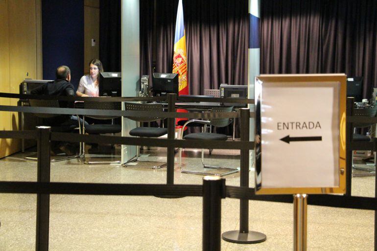 El servei habilitat a l'edifici administratiu per proporcionar línies de crèdit a les empreses afectades pel bloqueig de BPA