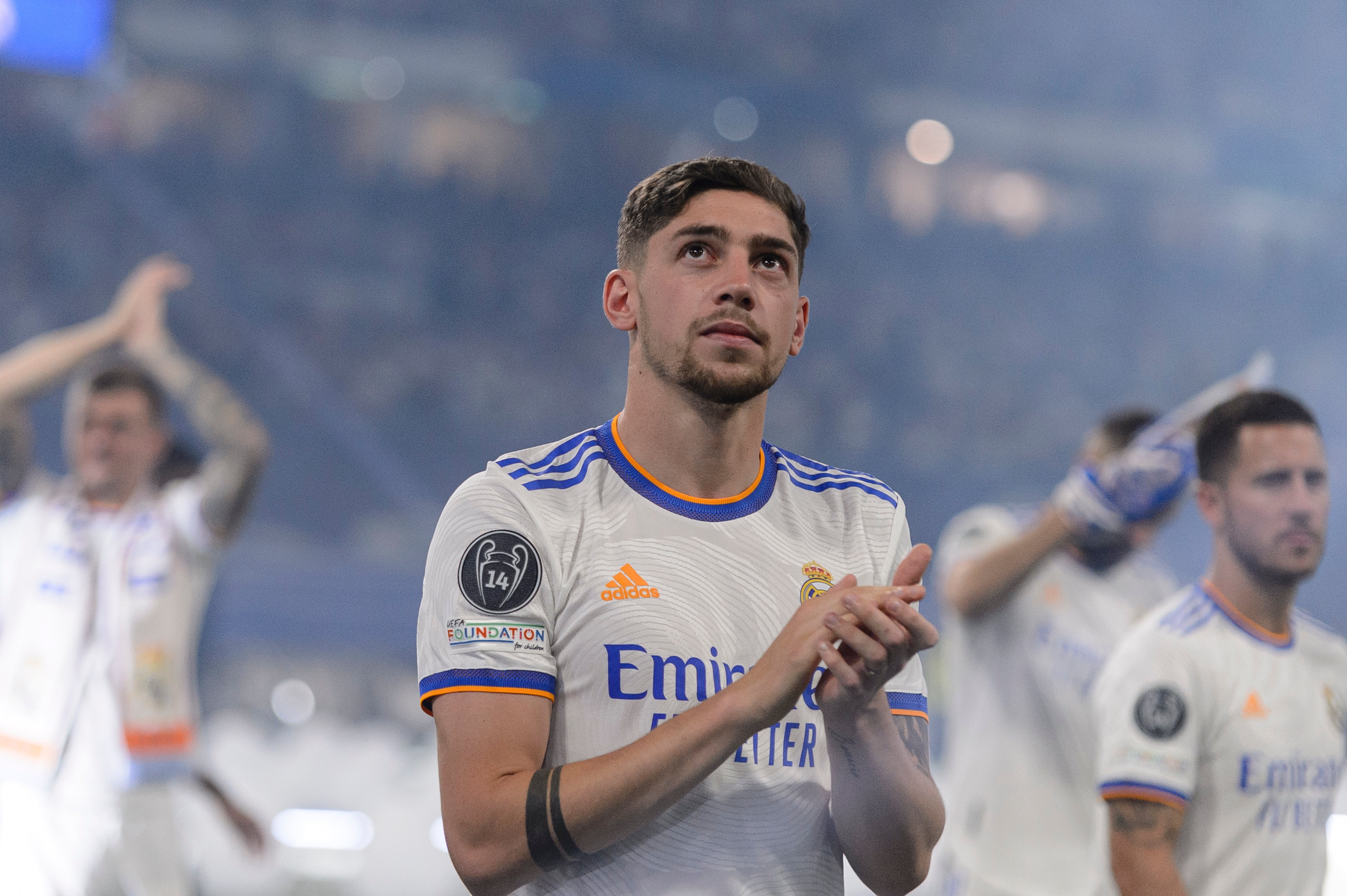 Federico Valverde celebra la Champions del Real Madrid