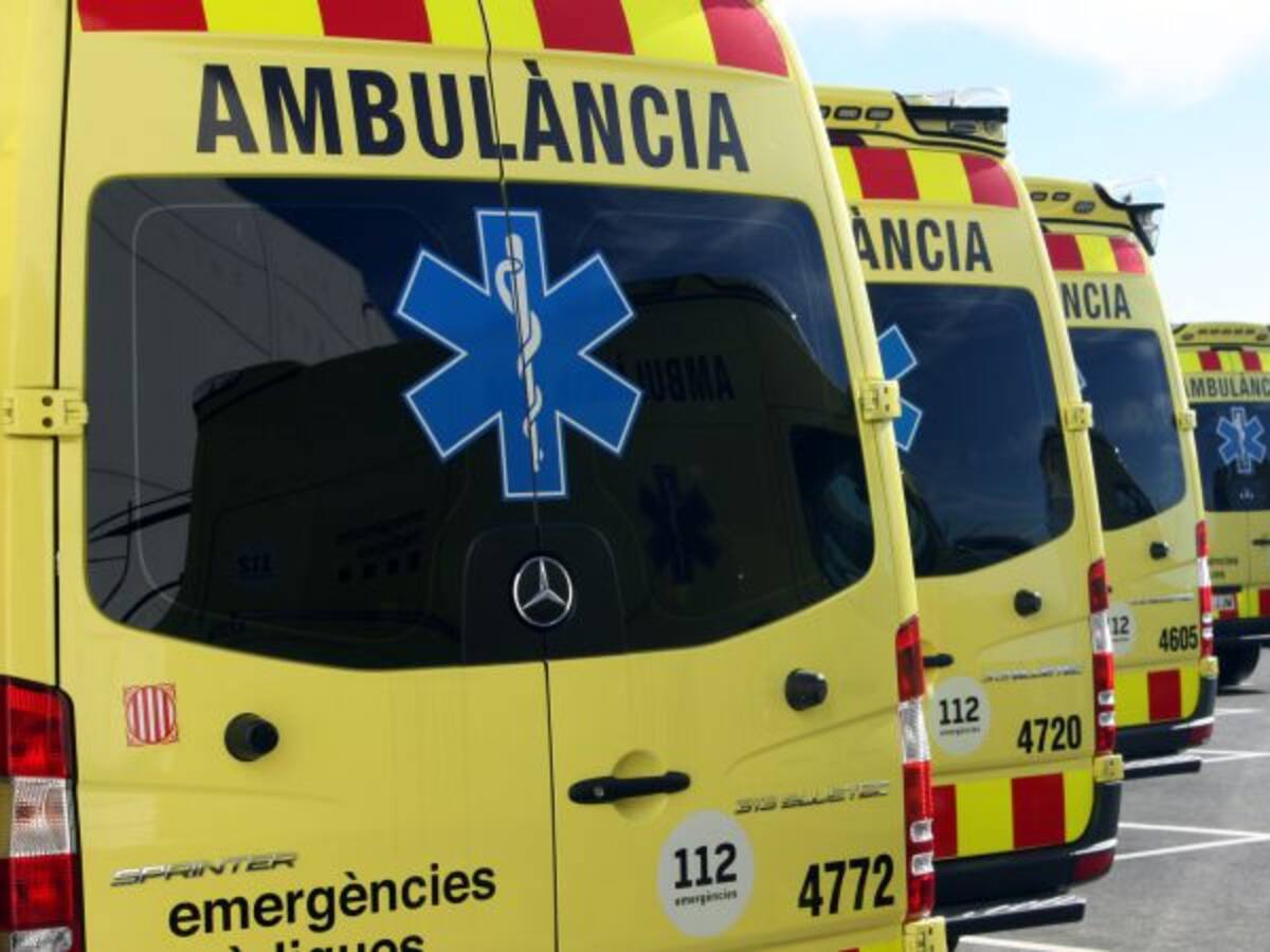 El Parlament reclama al Govern que canviï el nou sistema d’ambulàncies
