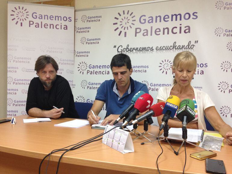 Integrantes de Ganemos Palencia