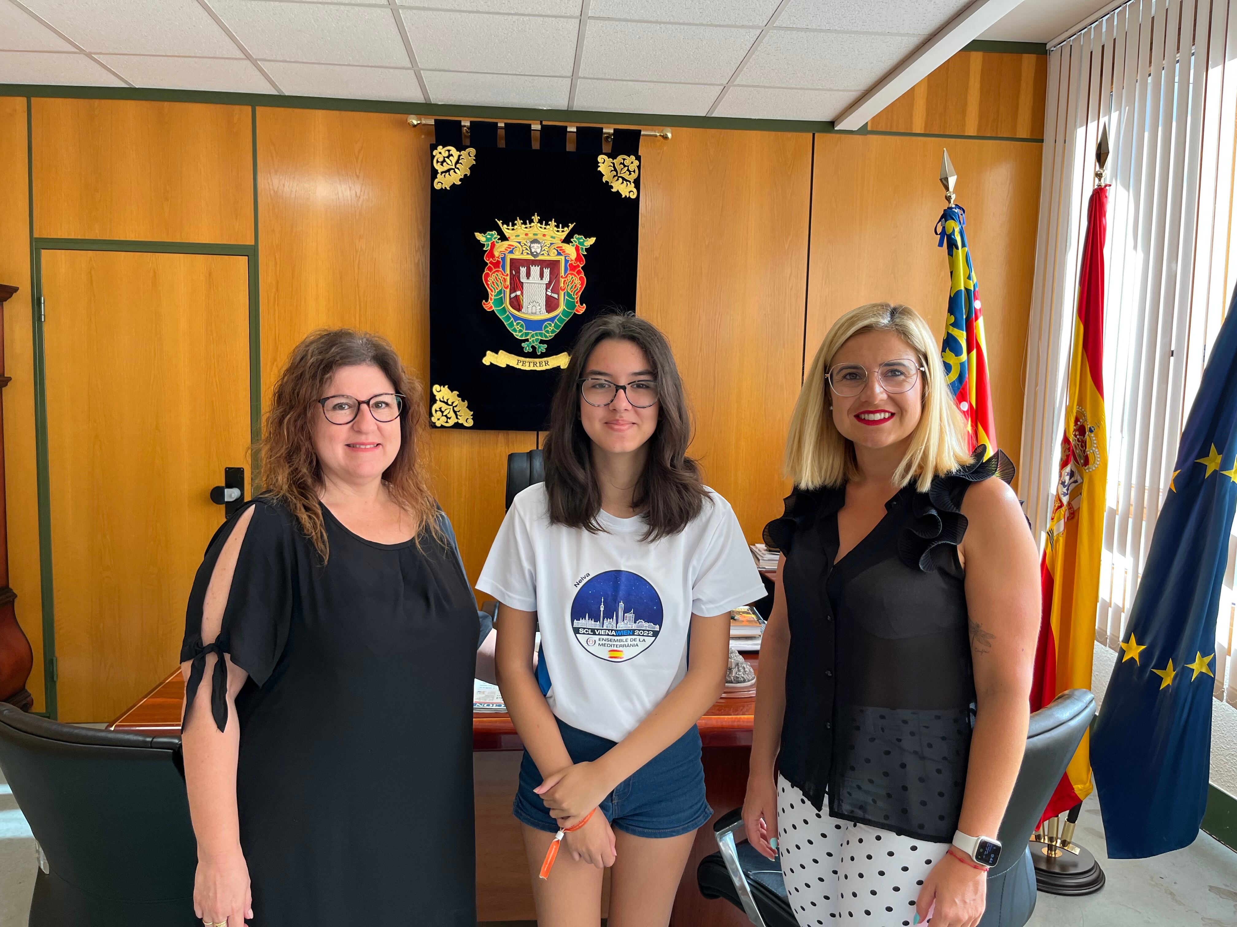 Nelva ha tocado en salones emblemáticos, como es el caso de la Sala de Conciertos Muth, sede del Coro de los Niños Cantores de Viena, o en la Sala Dorada del Musikverein