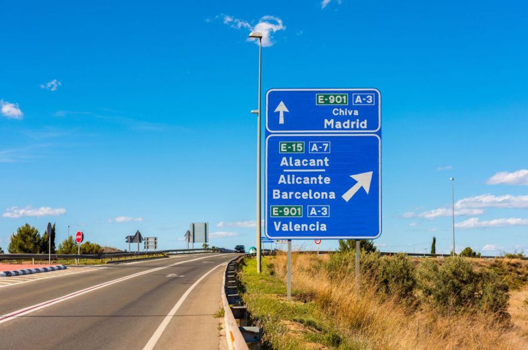 València se blinda para evitar salidas a segundas residencias durante el fin de semana