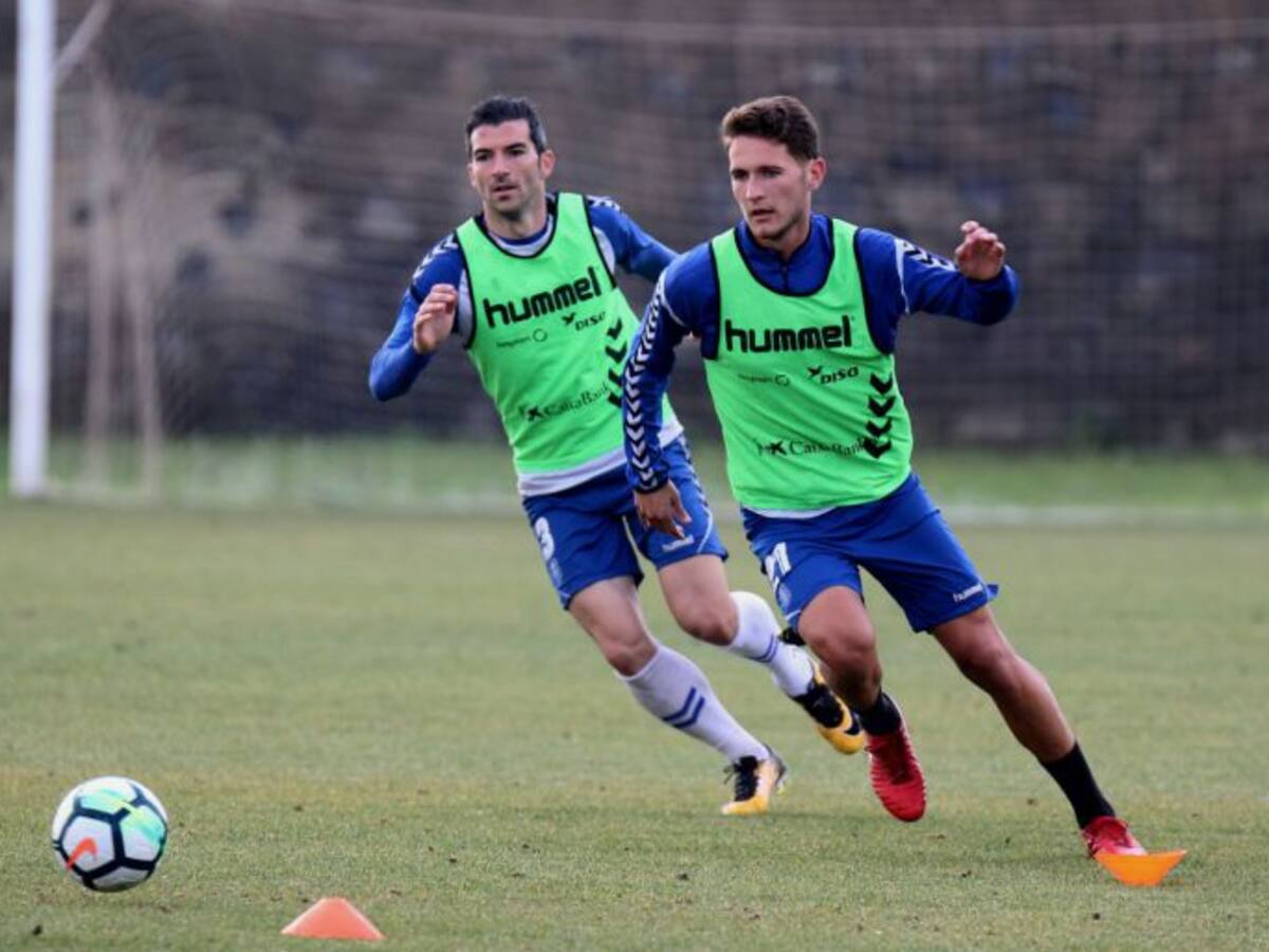 El Tenerife vuelve al trabajo con la vista puesta en el Lorca